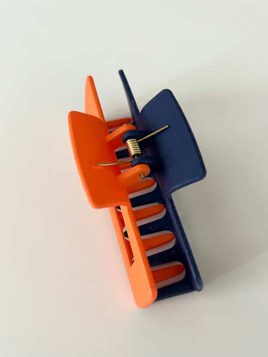 Navy & Orange Clip