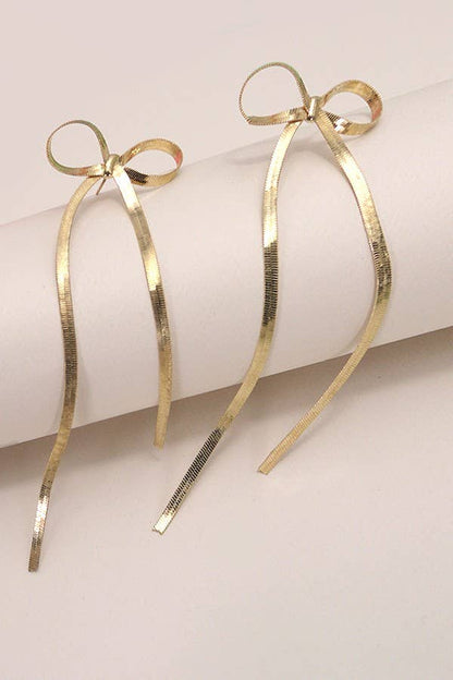 Chic Gold Bow Earrings