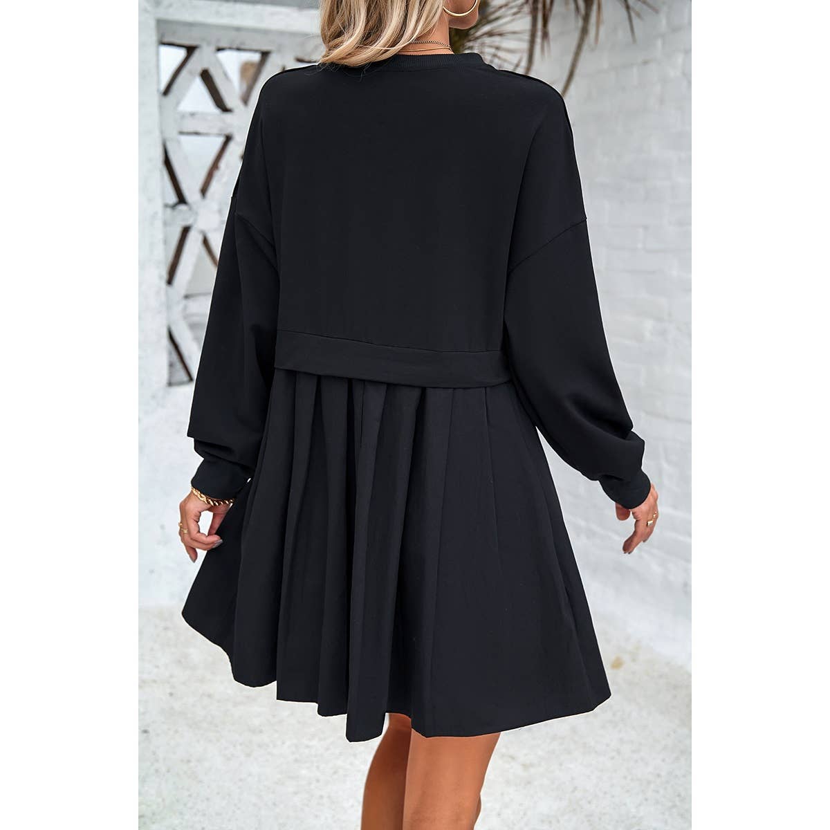 Comfy & Chic Black Dress